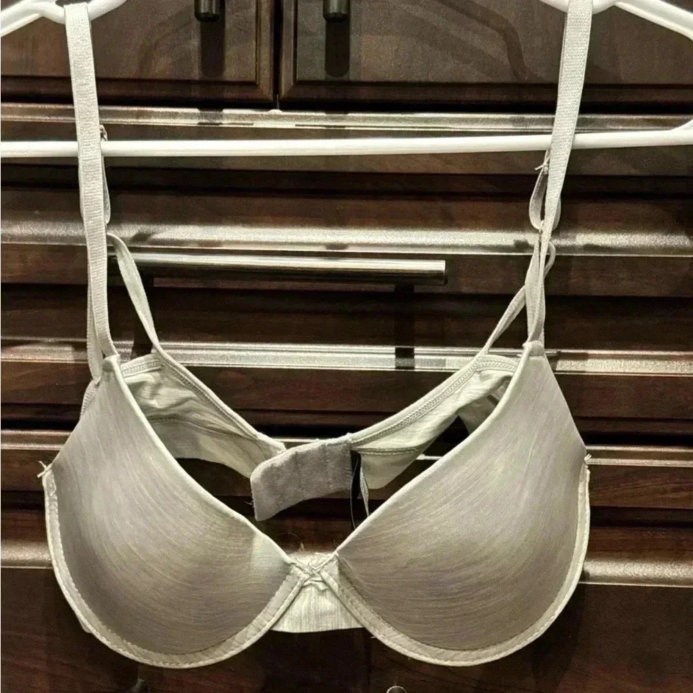DANSKIN BRA 34B gray